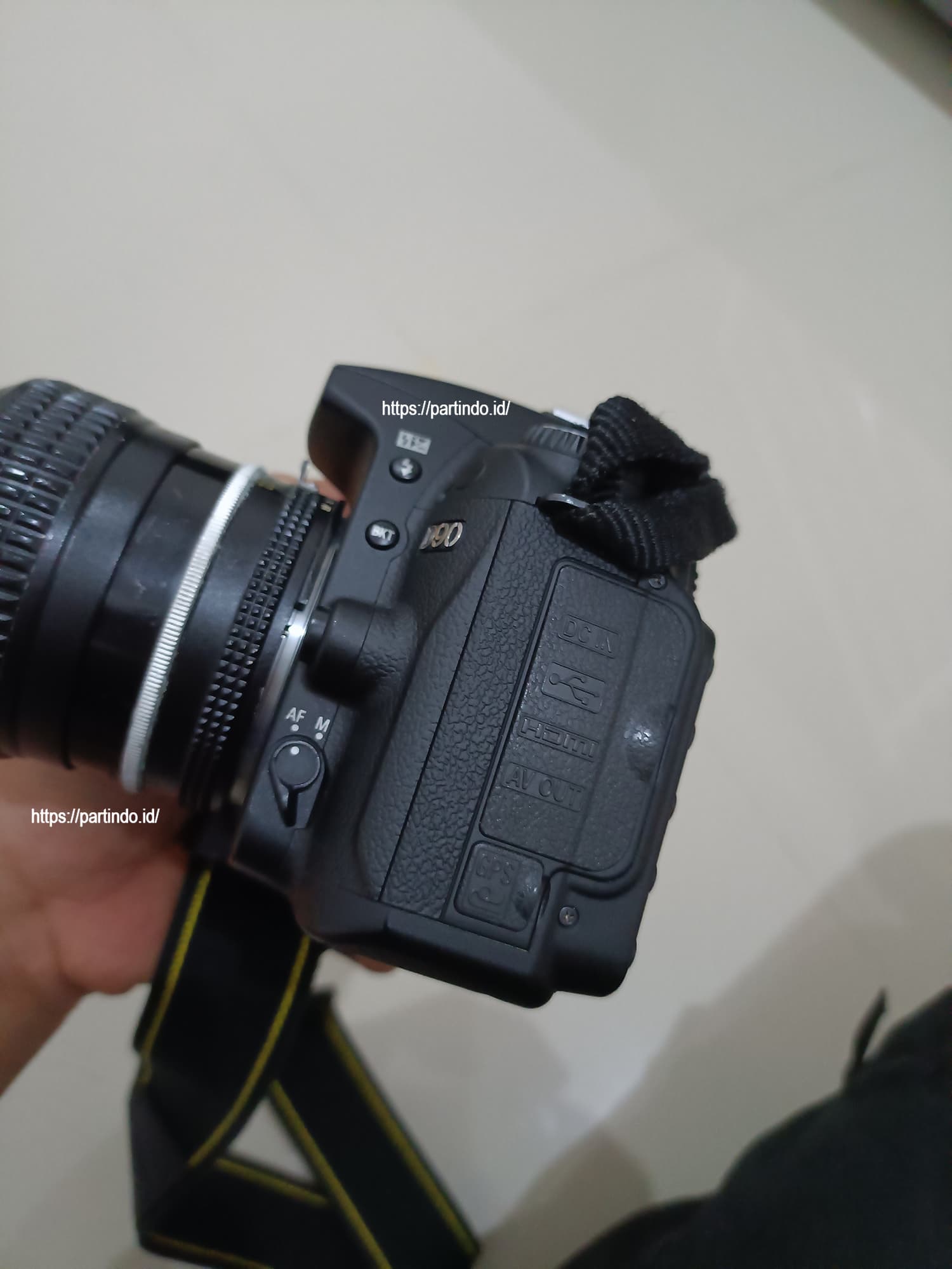 Nikon D90